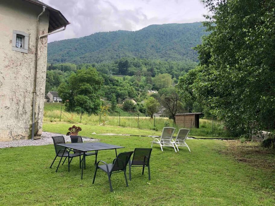 Au Bord Du Gave Apartment Laruns Luaran gambar